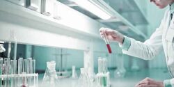 تعبیر خواب آزمایشگاه ادرار برگه آزمایش خون دادن در بیمارستان آزمابش مثبت