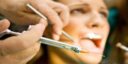 تعبیر خواب تزریق آمپول زدن امام صادق و آمپول زدن به پشت و کمر و پا و در دست