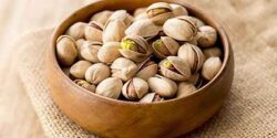 تعبیر خواب پسته خوردن تازه از امام صادق و پسته گرفتن از دیگران