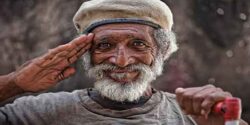 تعبیر خواب پیرمرد مرده و بوسیدن مرده یوتاب و کمک به پیرمرد فقیر و پیرمرد روحانی