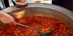 تعبیر خواب قیمه نذری امام حسین و نذری خوردن و نذری گرفتن دختر مجرد از مرده