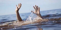 تعبیر خواب افتادن در دریا و مردن برای دختر مجرد و نجات یافتن و دریای زلال و شفاف