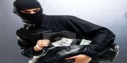 تعبیر خواب دزد آمدن به منزل و در خانه برای دختر مجرد و زن متاهل و خانه همسایه