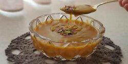 تعبیر خواب کاچی و گرفتن کاچی از مرده و خوردن کاچی نذری و مرده ای که حلوا می پزد