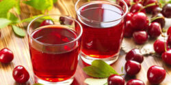 تعبیر خواب شربت آلبالو و ریختن شربت قرمز روی فرش و خوردن شیرینی و شربت به لیمو امام صادق