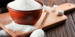 تعبیر خواب شکر سفید ابن سیرین و ریختن شکر روی سر و زمین و فروختن شکر از امام صادق