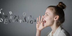 تعبیر خواب صحبت با دشمن و دیدن دشمن قدیمی زن و دست دادن با دشمن و مردن دشمن