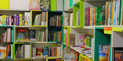 تعبیر خواب کتاب درسی و و گرفتن کتاب مقدس از شخصی و داشتن کتابهای زیادی برای دختر مجرد