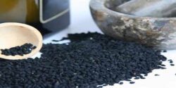 سیاه دانه برای بارداری و طرز مصرف رازیانه و سیاه دانه برای بارداری پسر
