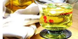 خواص عرق بیدمشک را کی بخوریم و فواید و مضرات بیدمشک برای رحم و معده