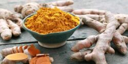 مضرات زردچوبه برای چشم و کلیه و عوارض و فواید زردچوبه برای کبد
