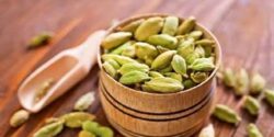 خواص هل در چای برای مردان و معده و ریه