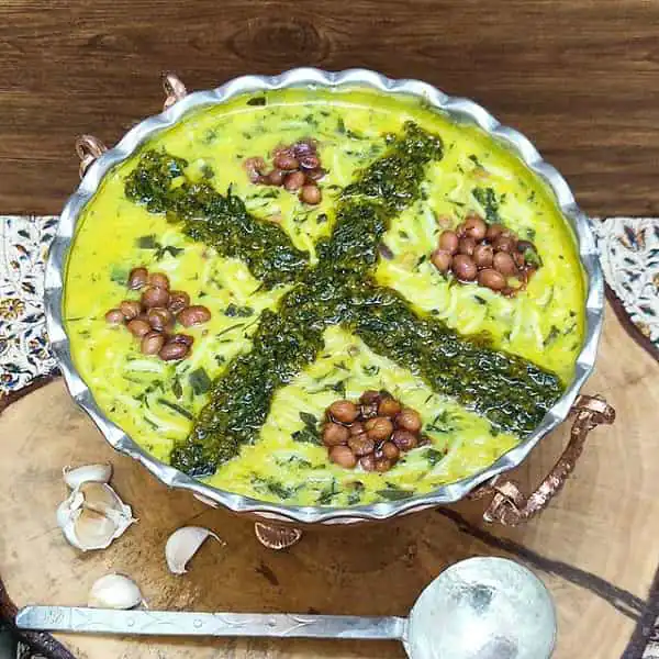 تعبیر خواب آش رشته با کشک + آش رشته برای دختر مجرد و آش پختن دیگران