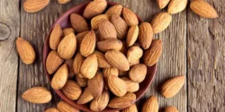 تعبیر خواب بادام شیرین + شکستن بادام شیرین و خرید و فروش بادام شیرین