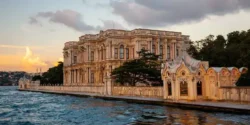 تعبیر خواب کاخ ابن سیرین + زندگی کردن در کاخ و گشت و گذار در کاخ و تخریب کاخ