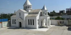 تعبیر خواب کلیسا و مسجد + کلیسا برای دختر مجرد و عبادت در کلیسا