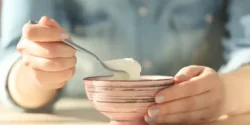 تعبیر خواب ماست خوردن + برای زن متاهل و بادار و دختر مجرد