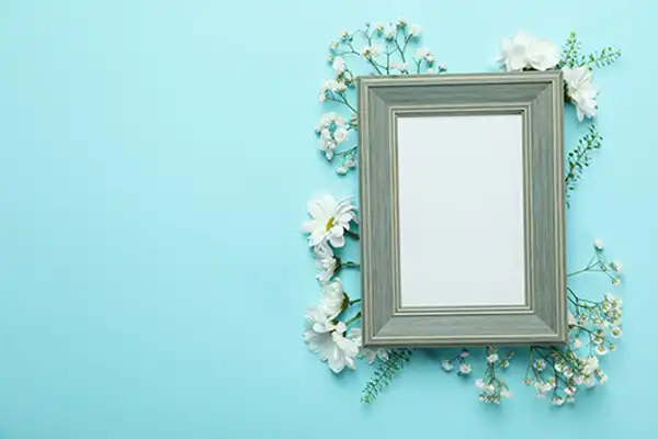 تعبیر خواب قاب عکس خالی + برای زن متاهل و بادار و دختر مجرد