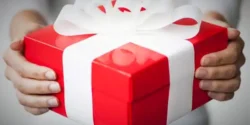تعبیر خواب کادو خریدن + برای زن متاهل و بادار و دختر مجرد