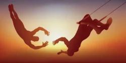 تعبیر خواب افتادن از تاب + برای زن متاهل و بادار و دختر مجرد